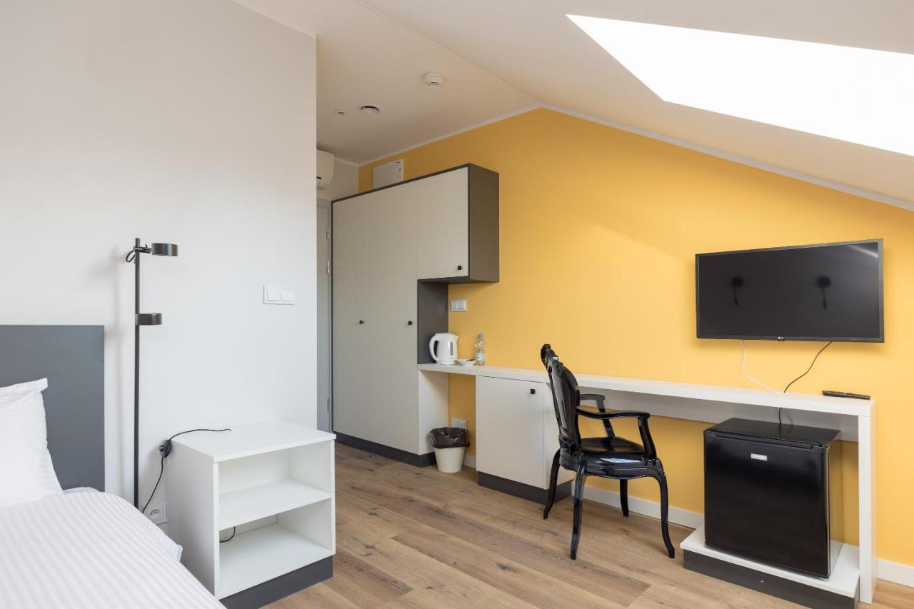 Ae Hostel Nowy Swiat Warsaw Exterior photo