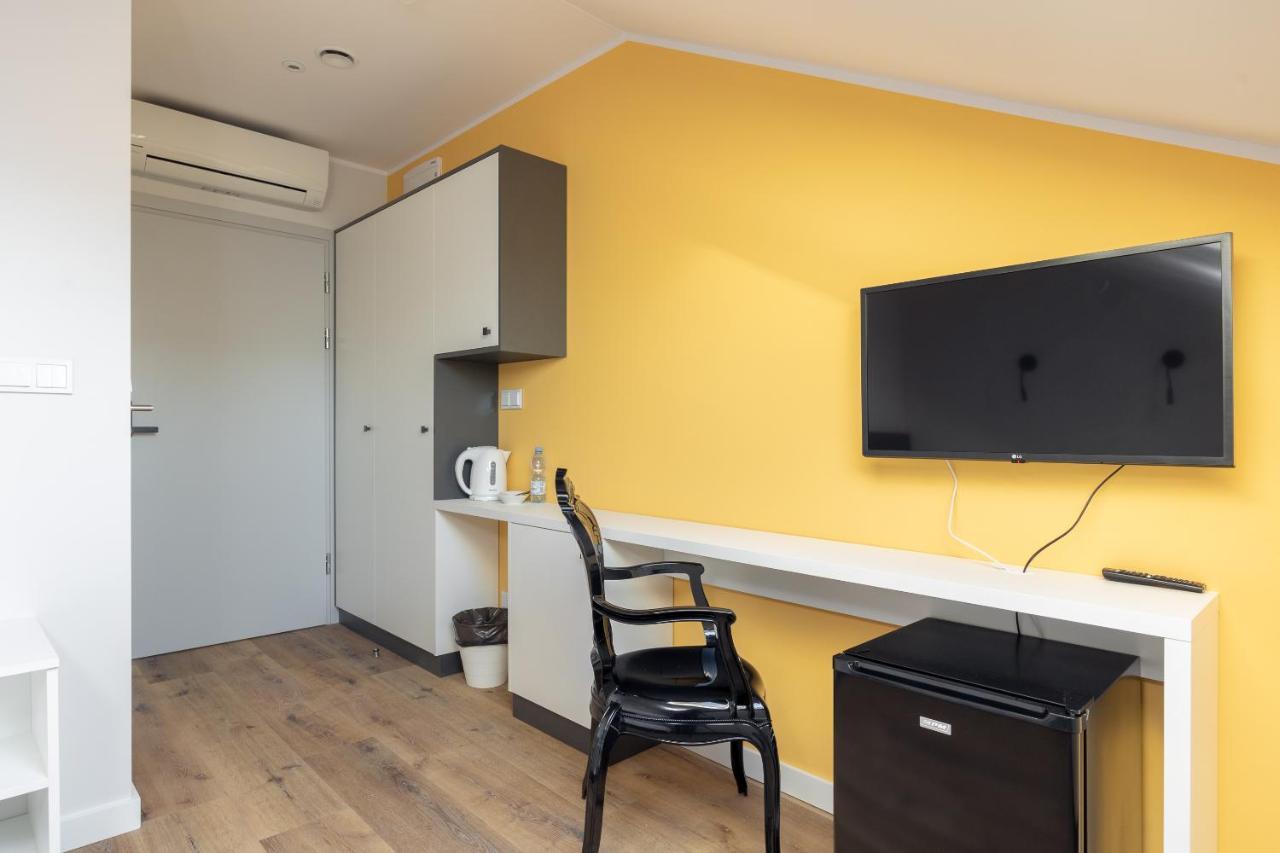 Ae Hostel Nowy Swiat Warsaw Exterior photo