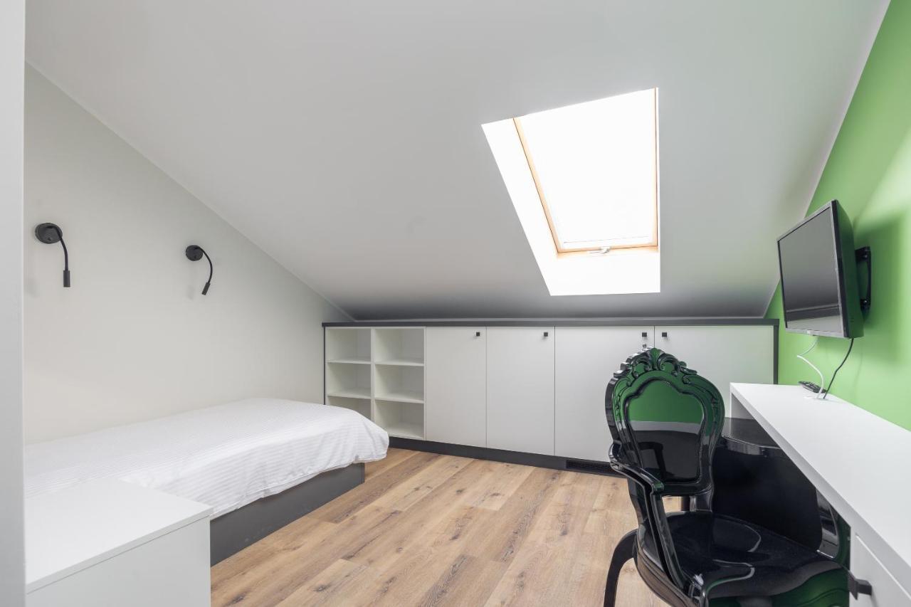 Ae Hostel Nowy Swiat Warsaw Exterior photo